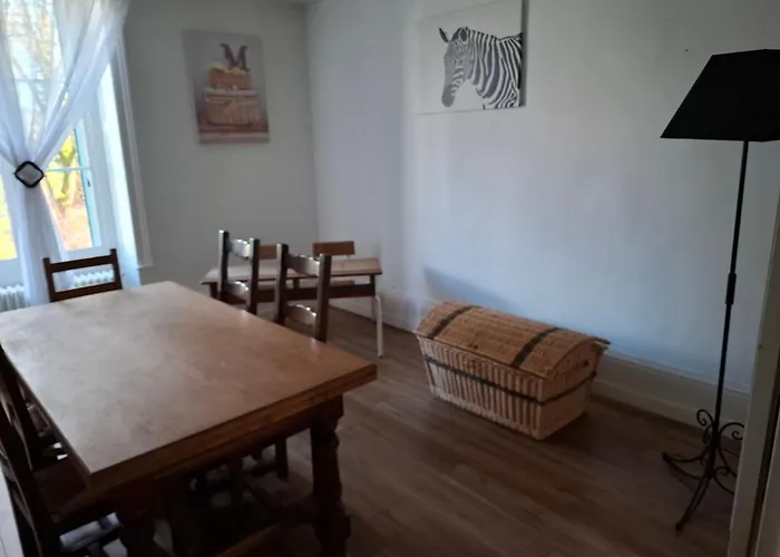 Grand 2 - Max 6 Pers דירה